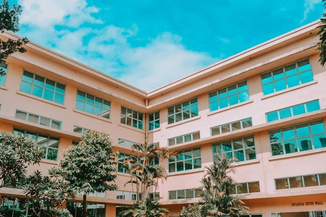 Sekolah Kencanaratusamban